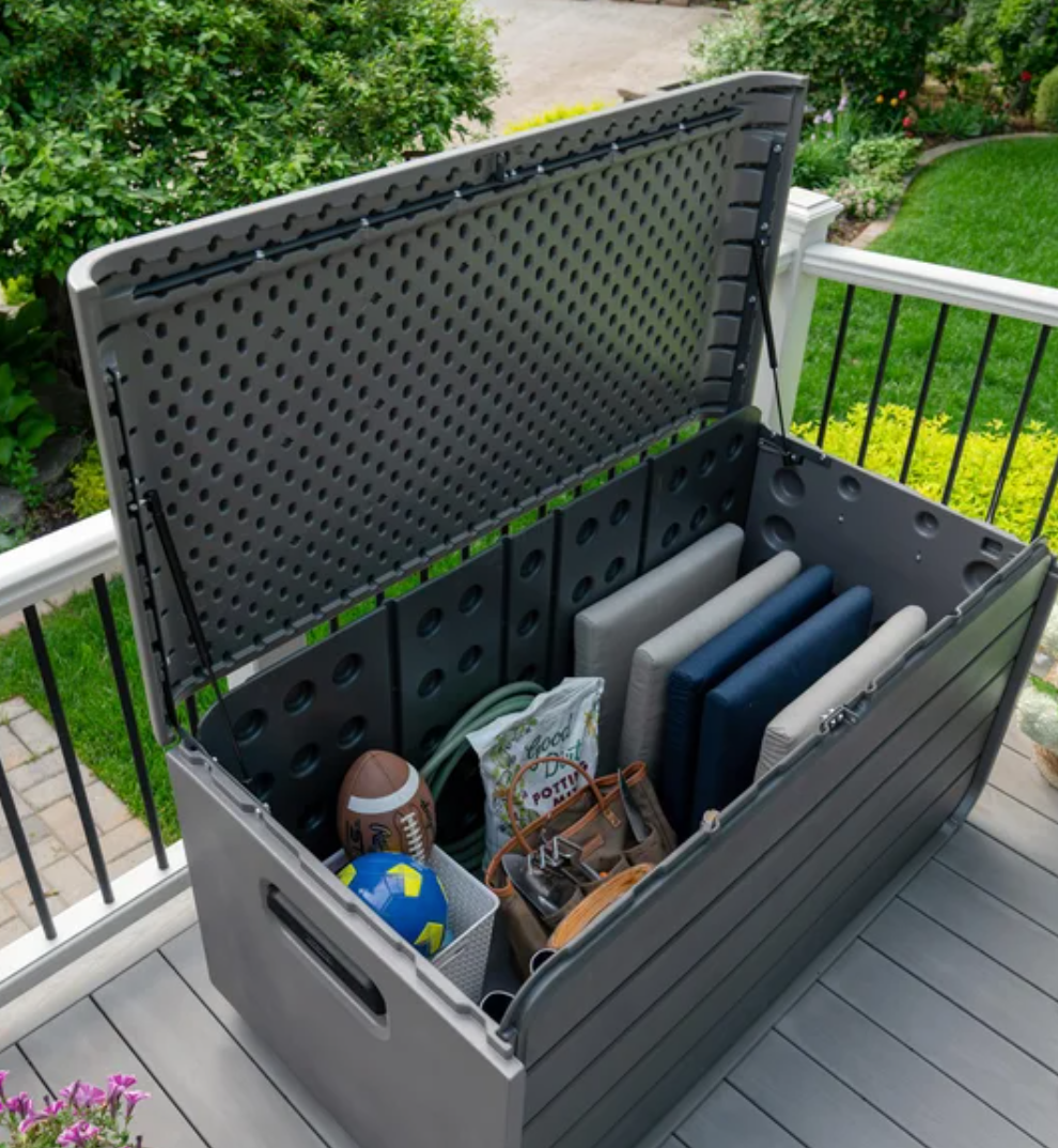 Lifetime 165 Gallon Modern Deck Box